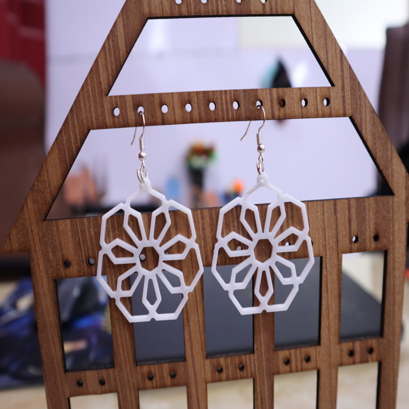 طرح گوشواره اکریلیک زنانه مناسب برای استفاده در دستگاه های cnc چوب و cnc لیزر - laser cut women acrylic earrings cdr file