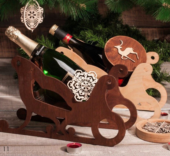 طرح جا نوشابهی سورتمه ای مناسب برای استفاده در دستگاه های cnc چوب و cnc لیزر - sleigh wine holder cdr file