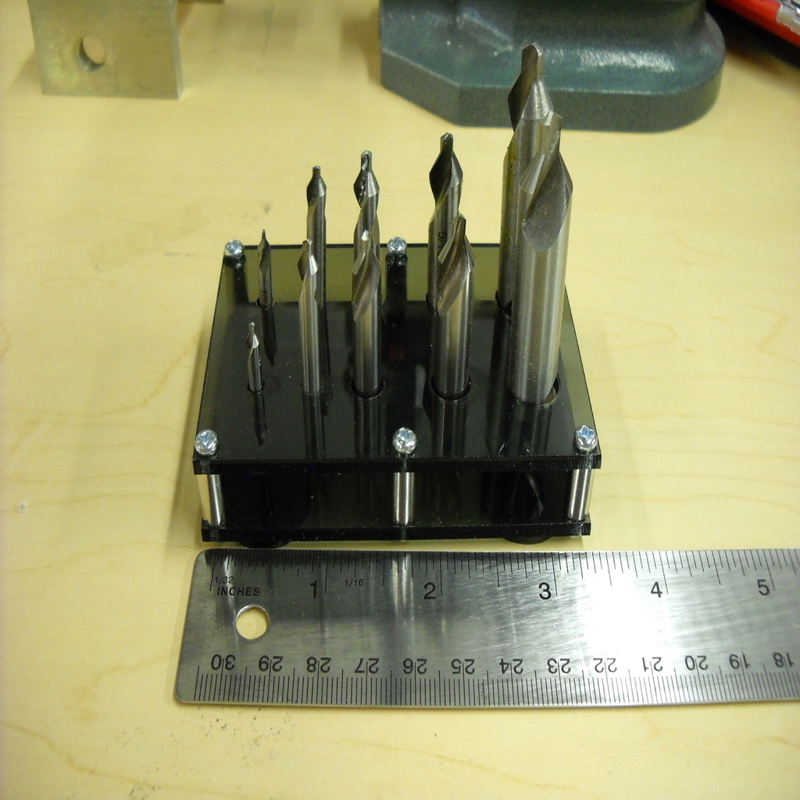 طرح جا مته ای مناسب برای استفاده در دستگاه های cnc چوب و cnc لیزر - laser cut center drill holder dxf file