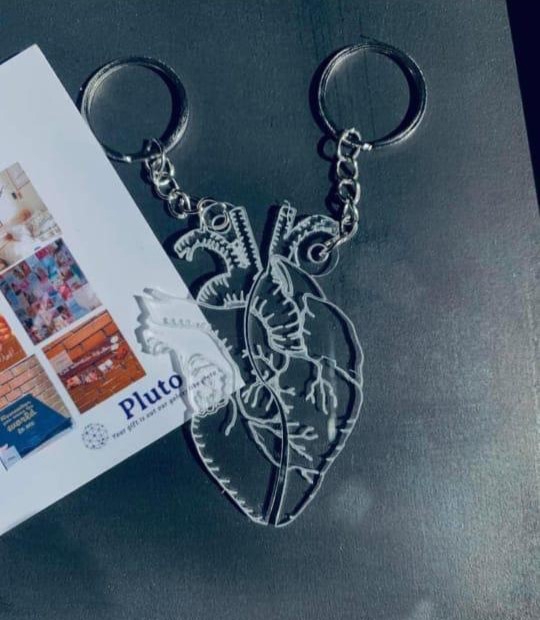طرح حکاکی لیزری دو قلب مناسب برای استفاده در دستگاه های cnc چوب و cnc لیزر - laser cut engraved two heart keyring cdr file