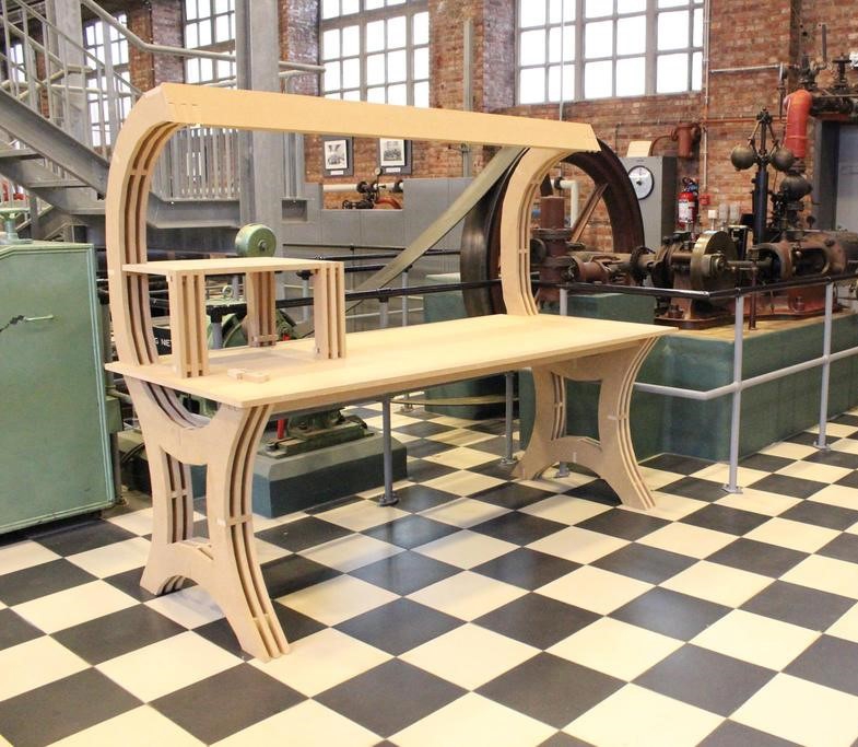 طرح میز لحیم کاری، مناسب برای استفاده در دستگاه های cnc چوب و cnc لیزر - laser cut soldering table work desk svg file