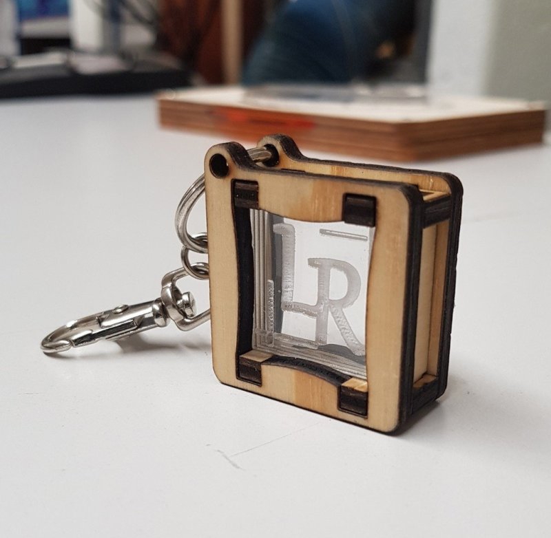 طرح جاکلیدی مناسب برای استفاده در دستگاه های cnc چوب و cnc لیزر - laser cut keychain