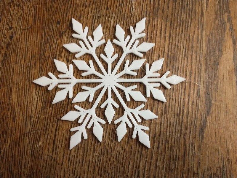 طرح هنر دیواری دانه برف مناسب برای استفاده در دستگاه های cnc چوب و cnc لیزر - laser cut snowflake wall art