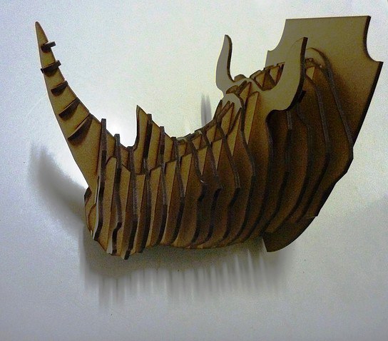 طرح تزیین دیوار سر کرگدن مناسب برای استفاده در دستگاه های cnc چوب و cnc لیزر - laser cut rhino head wall decor cdr file
