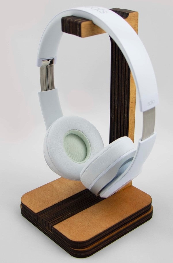 طرح پایه هدفون مناسب برای استفاده در دستگاه های cnc چوب و cnc لیزر - laser cut headphone stand dxf file