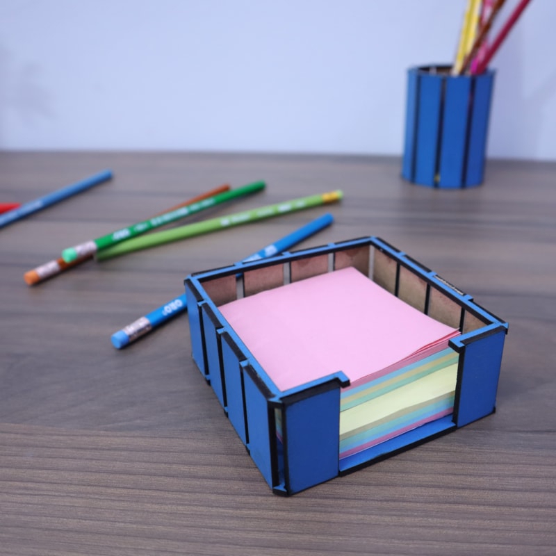 طرح جا یادداشت چسبی مناسب برای استفاده در دستگاه های cnc چوب و cnc لیزر - laser cut sticky note holder dxf file