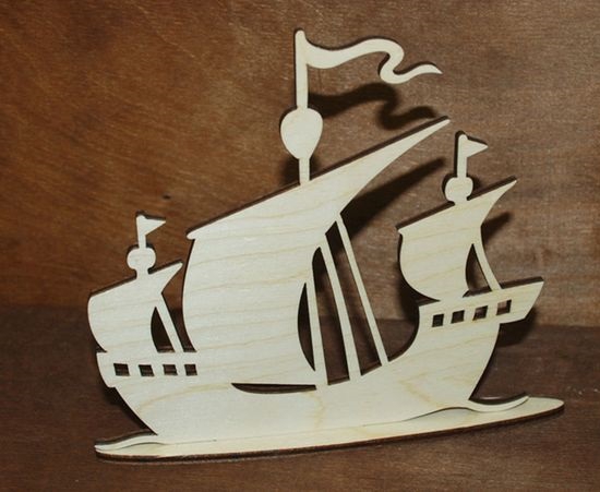 طرح میز کشتی بادبانی مناسب برای استفاده در دستگاه های cnc چوب و cnc لیزر - laser cut sailing ship table decor cdr file