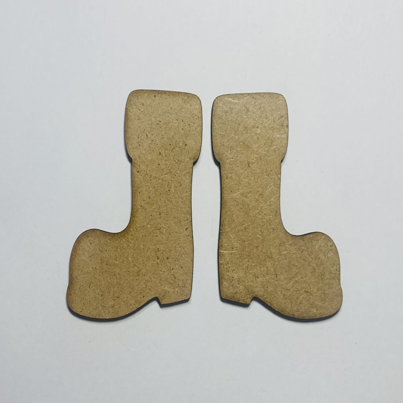 طرح چکمه‌های بابانوئل چوبی ناتمام مناسب برای استفاده در دستگاه های cnc چوب و cnc لیزر - laser cut unfinished wooden santa claus boots cutout cdr file