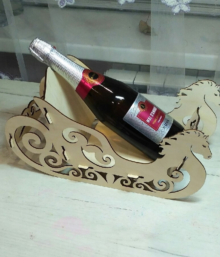 طرح سورتمه نوشیدنی بابانوئل مناسب برای استفاده در دستگاه های cnc چوب و cnc لیزر - laser cut santas champagne sleigh cdr file