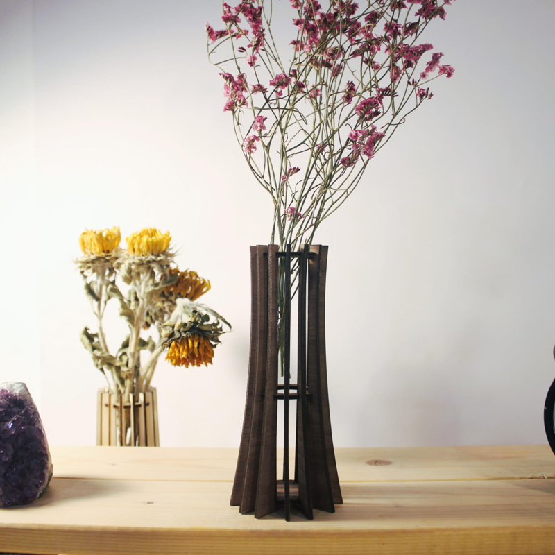 طرح گلدان چوبی تزئینی مناسب برای استفاده در دستگاه های cnc چوب و cnc لیزر - laser cut decorative wooden vase svg file