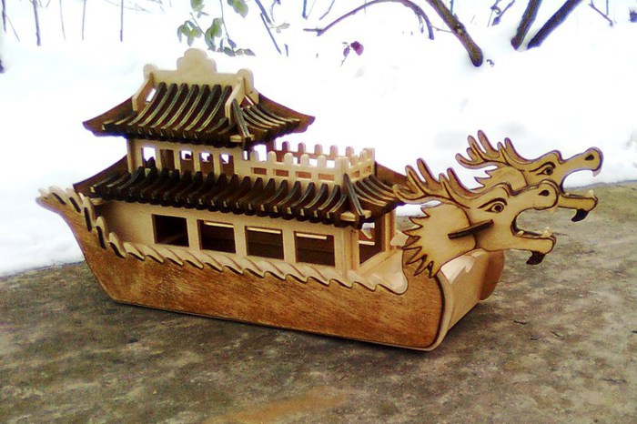 طرح قایق اژدها مناسب برای استفاده در دستگاه های cnc چوب و cnc لیزر - laser cut dragon boat template cdr file