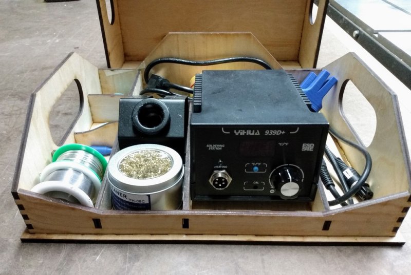طرح جعبه کیت لحیم کاری مناسب برای استفاده در دستگاه های cnc چوب و cnc لیزر - laser cut solder kit box