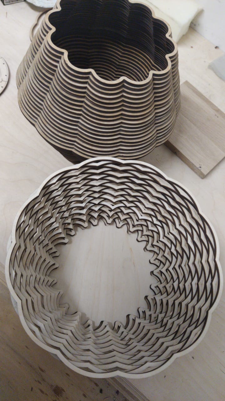 طرح سبد چوبی تزئینی مناسب برای استفاده در دستگاه های cnc چوب و cnc لیزر - laser cut wooden decorative basket cdr file