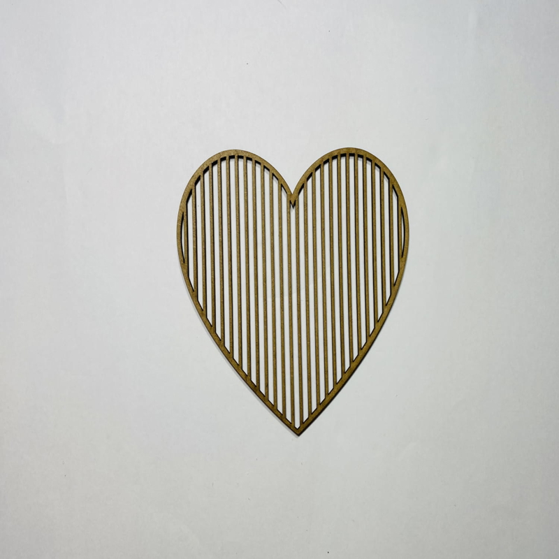 طرح قلب چوبی ناتمام مناسب برای استفاده در دستگاه های cnc چوب و cnc لیزر - laser cut wood heart unfinished cutout shape cdr file