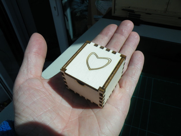 طرح رینگ باکس مناسب برای استفاده در دستگاه های cnc چوب و cnc لیزر - ringbox dxf file