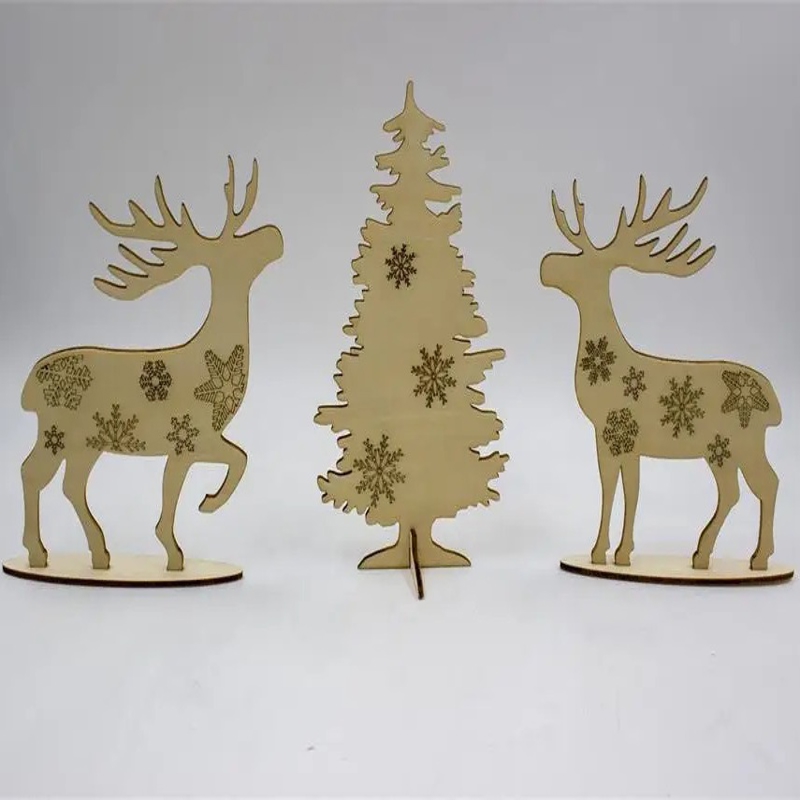 طرح گوزن برای تزئین درخت کریسمس مناسب برای استفاده در دستگاه های cnc چوب و cnc لیزر - laser cut deer ornament christmas tree decor dxf file
