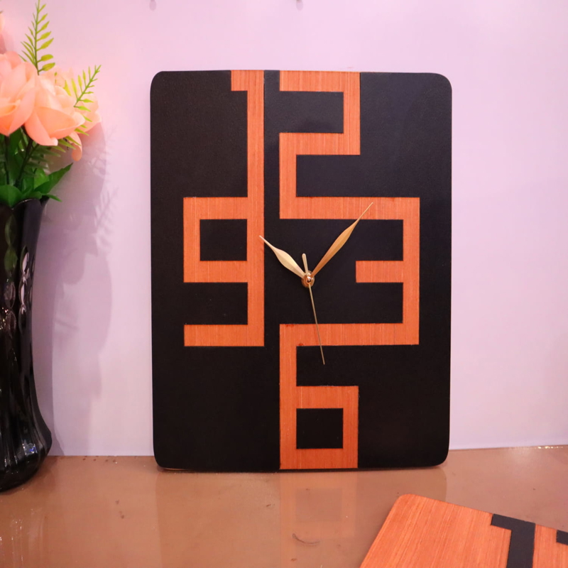 طرح ساعت دیواری چوبی منحصر به فرد مناسب برای استفاده در دستگاه های cnc چوب و cnc لیزر - laser cut unique wood wall clock cdr file