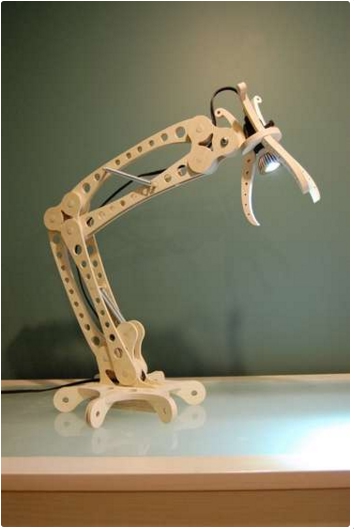 طرح چراغ مطالعه چوبی مناسب برای استفاده در دستگاه های cnc چوب و cnc لیزر - wooden desk lamp dxf file
