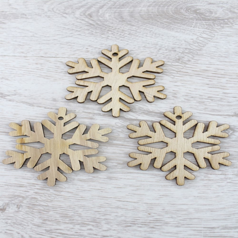 طرح دانه‌های برف مناسب برای استفاده در دستگاه های cnc چوب و cnc لیزر - laser cut snowflakes cdr file
