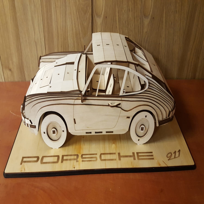 طرح پورشه 911 کلاسیک مناسب برای استفاده در دستگاه های cnc چوب و cnc لیزر - laser cut porsche 911 classic cdr file