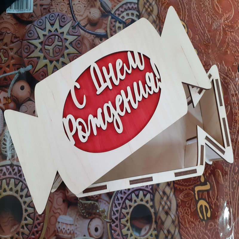 طرح جعبه کادو به شکل آبنبات چوبی مناسب برای استفاده در دستگاه های cnc چوب و cnc لیزر - laser cut candy shaped gift box dxf file