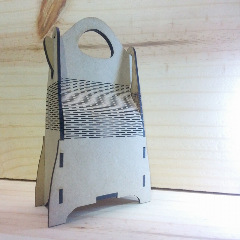 طرح جعبه کادویی ام دی اف با دسته مناسب برای استفاده در دستگاه های cnc چوب و cnc لیزر - mdf gift box with handle laser cut cdr file