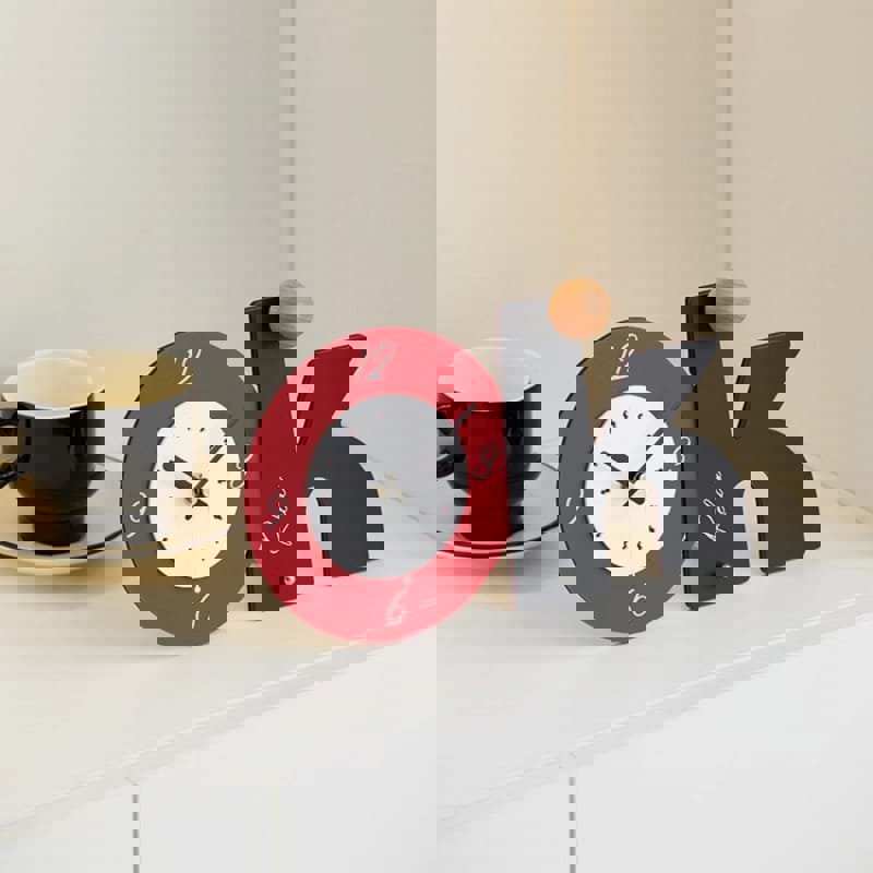 طرح ساعت رومیزی مدرن مینیمالیستی با شکل مناسب، ساعت شیک اداری، ساعت خانگی مناسب برای استفاده در دستگاه های cnc چوب و cnc لیزر - laser cut modern minimalist ok shape table clock stylish office home clock