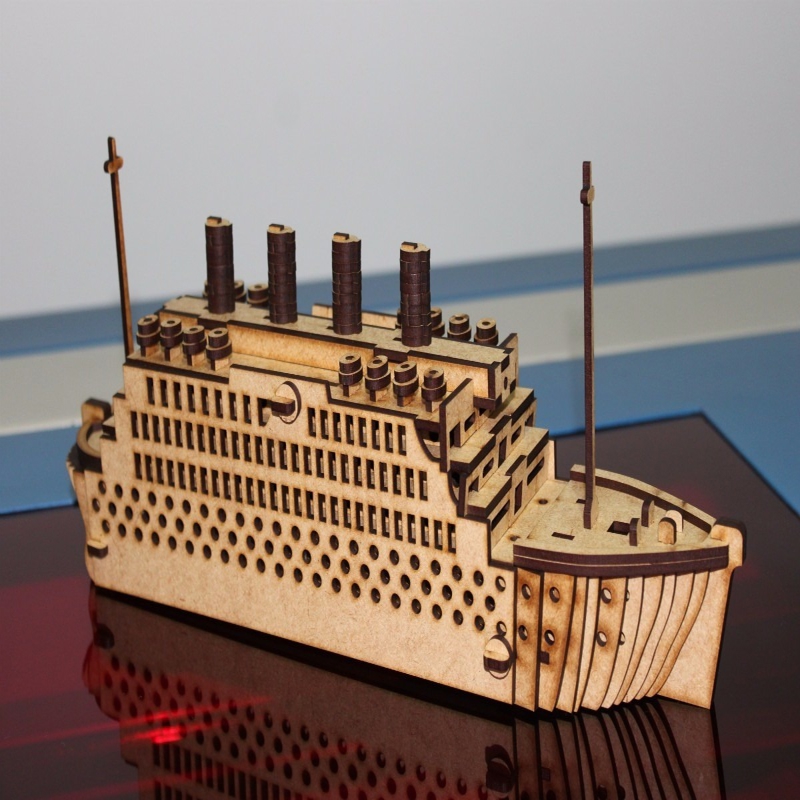 طرح پازل سه بعدی تایتانیک مناسب برای استفاده در دستگاه های cnc چوب و cnc لیزر - titanic 3d puzzle cdr file