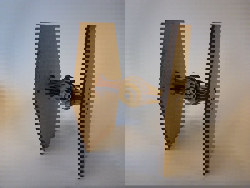 طرح کراوات مینی جنگنده جنگ ستارگان مناسب برای استفاده در دستگاه های cnc چوب و cnc لیزر - laser cut star wars mini tie fighter dxf file