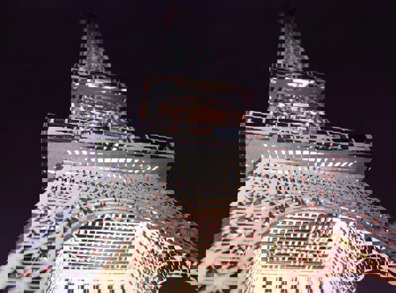 طرح برج ایفل مناسب برای استفاده در دستگاه های cnc چوب و cnc لیزر - laser cut eiffel tower