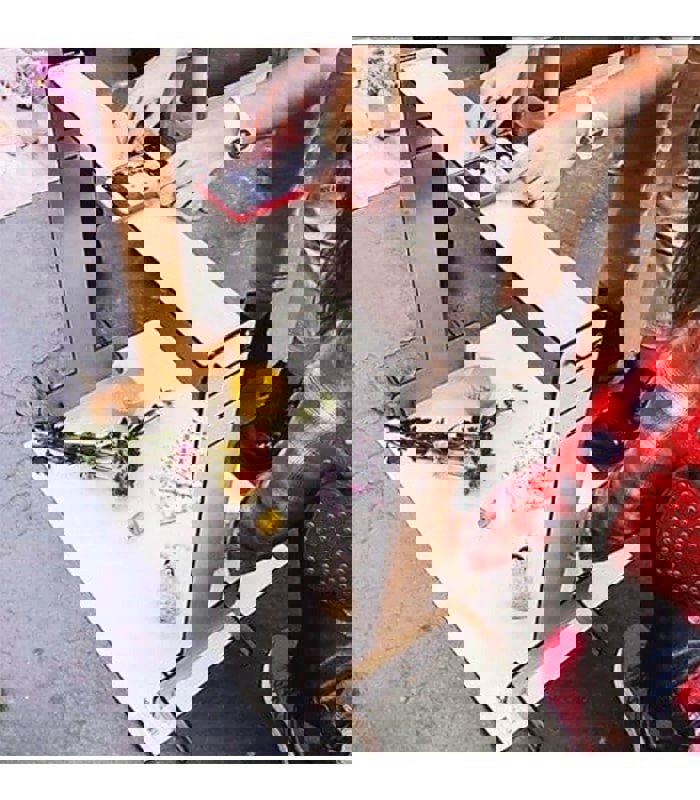 طرح پایه عکس و اسکنر تلفن همراه مناسب برای استفاده در دستگاه های cnc چوب و cnc لیزر - laser cut cell phone photo and scanner stand