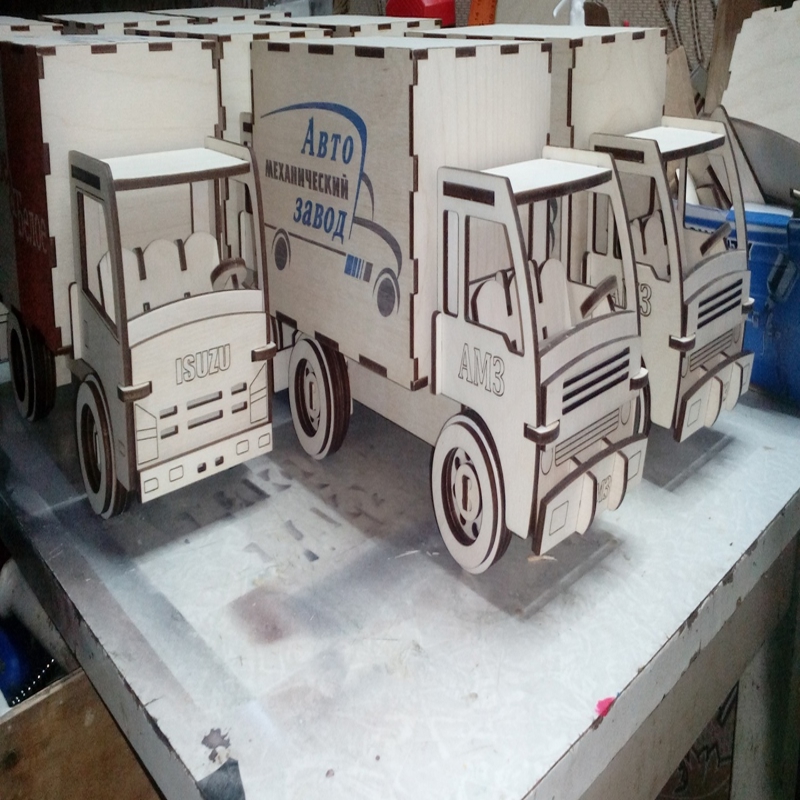 طرح جعبه کامیون باری ون مینی کامیون مناسب برای استفاده در دستگاه های cnc چوب و cnc لیزر - laser cut box truck cargo van mini truck cdr file