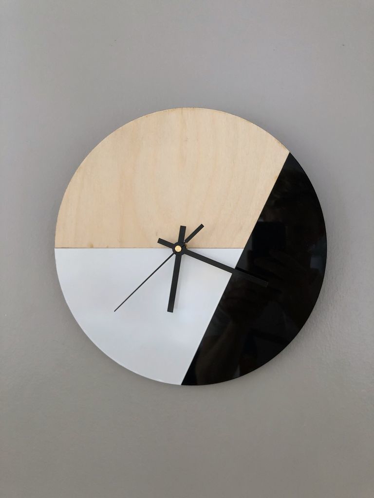 طرح ساعت مدرن مناسب برای استفاده در دستگاه های cnc چوب و cnc لیزر - laser cut modern clock template ai file