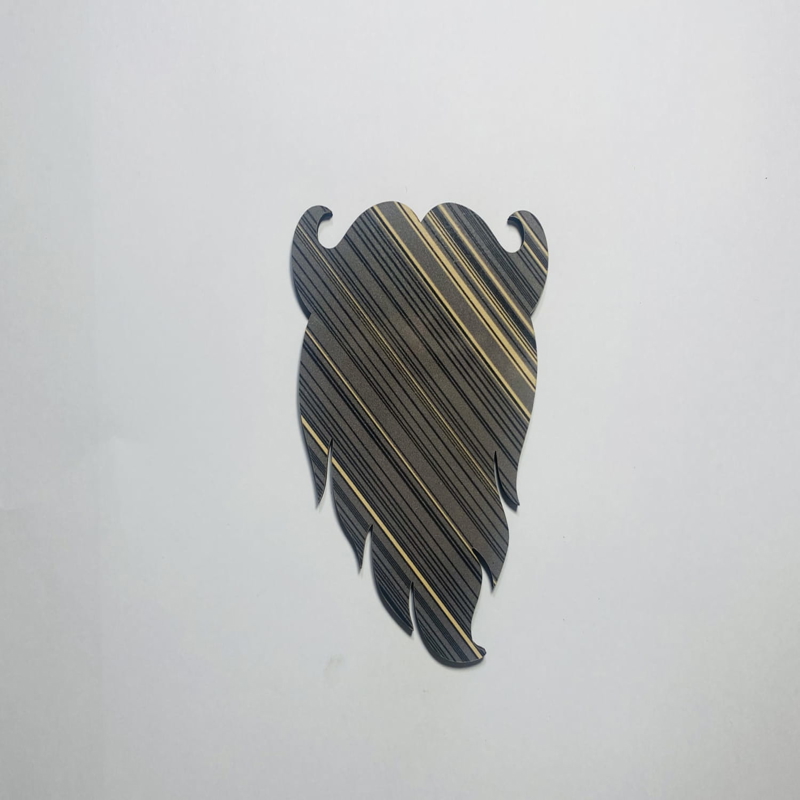 طرح چوب بابانوئل مناسب برای استفاده در دستگاه های cnc چوب و cnc لیزر - laser cut wood santa claus beard cutout shape cdr file