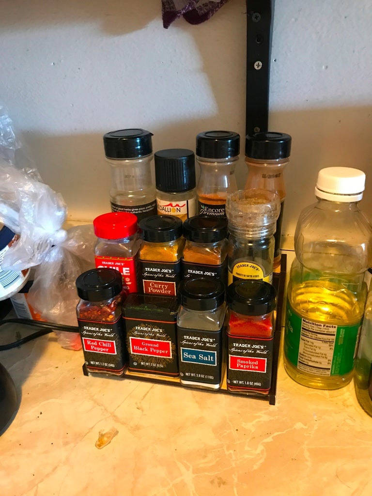 طرح جا ادویه قابل تنظیم مناسب برای استفاده در دستگاه های cnc چوب و cnc لیزر - laser cut adjustable spice rack ai file