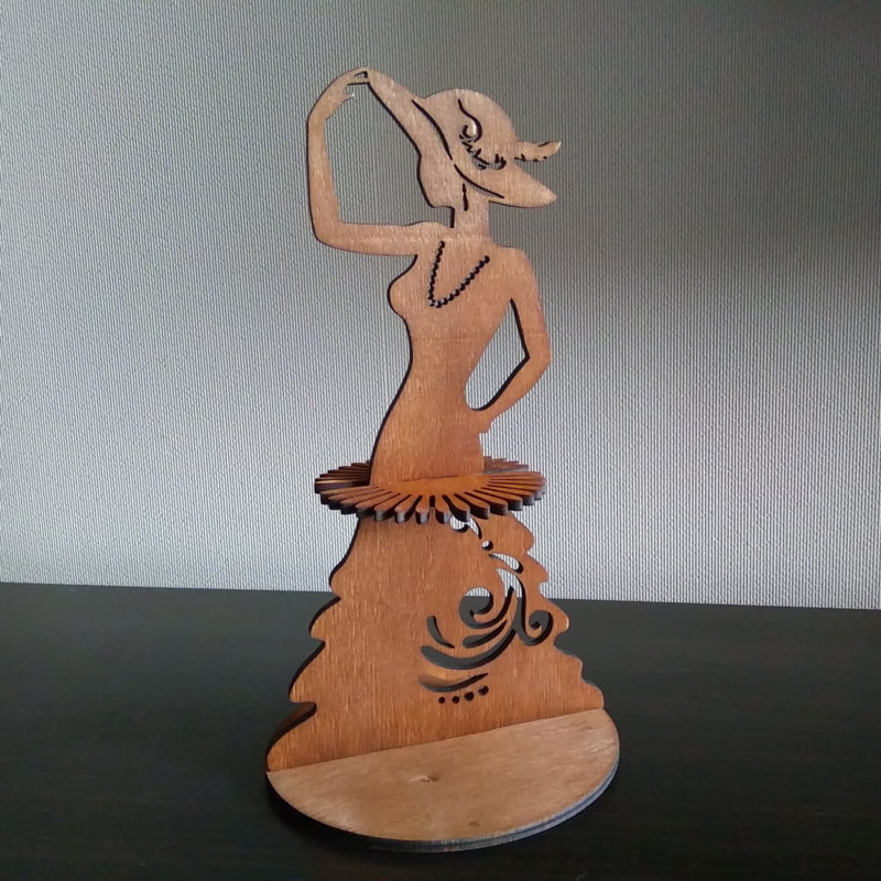طرح جا دستمال سفره دخترانه مدل cdr مناسب برای استفاده در دستگاه های cnc چوب و cnc لیزر - laser cut fashion girl napkin holder cdr file
