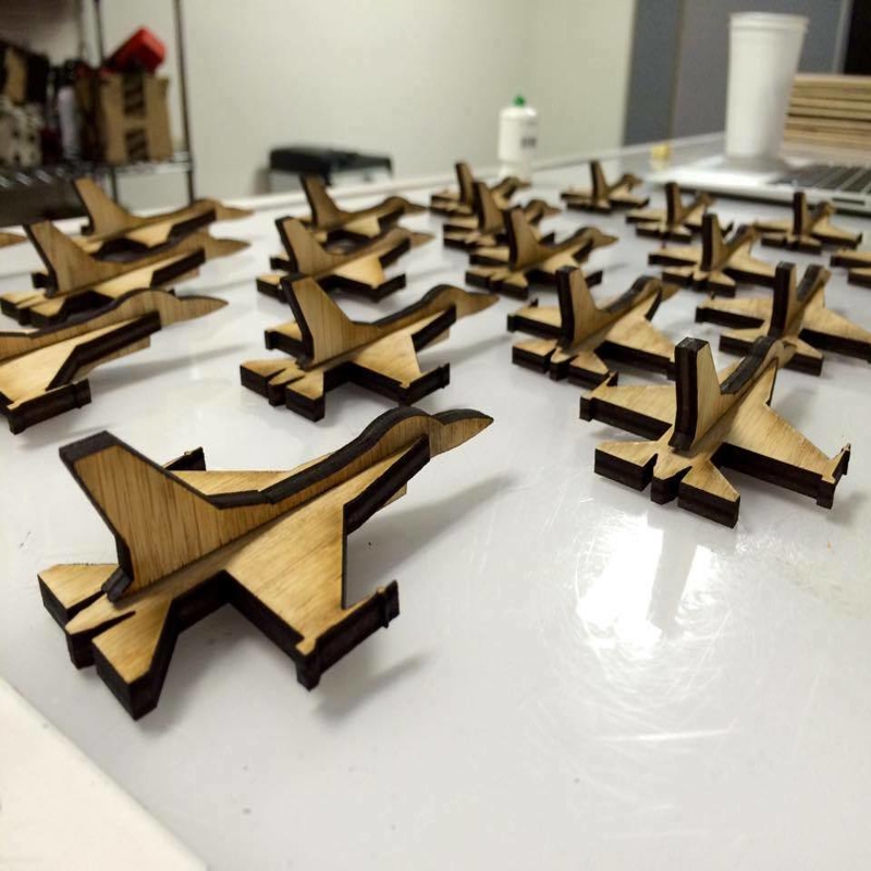 طرح جت ها با ضخامت ۵ میلی متر مناسب برای استفاده در دستگاه های cnc چوب و cnc لیزر - laser cut jets 5mm svg file