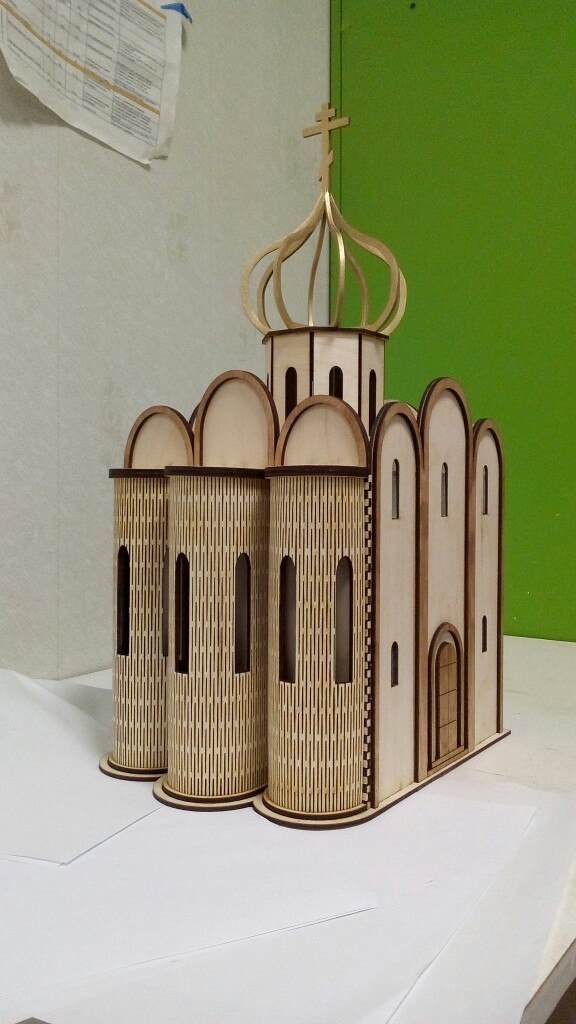 طرح مدل چوبی کلیسای شفاعت مناسب برای استفاده در دستگاه های cnc چوب و cnc لیزر - laser cut church of the intercession on the nerl wooden model cdr file