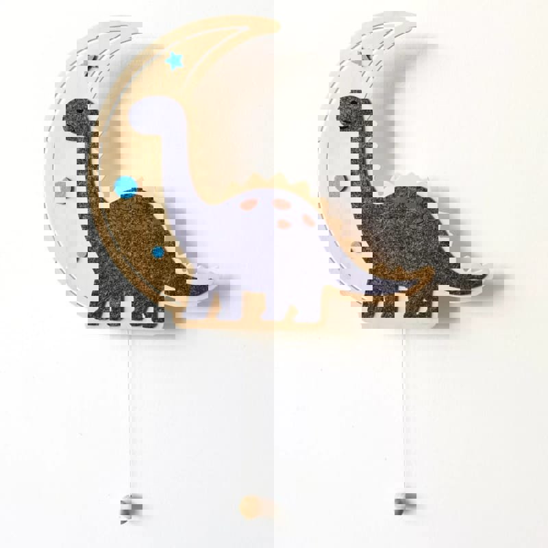 طرح چراغ دیواری چوبی اتاق کودک طرح دایناسور ، دکور دیواری با لایه پارچه نمدی و چراغ مناسب برای استفاده در دستگاه های cnc چوب و cnc لیزر - laser cut dinosaur wooden nursery wall light felt fabric layer wall decor with light