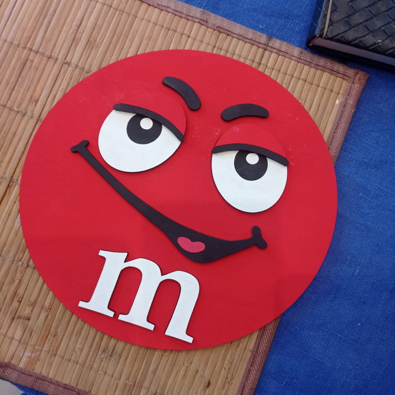 طرح جعبه کادو صورتک خندان مناسب برای استفاده در دستگاه های cnc چوب و cnc لیزر - laser cut smiley face gift box cdr file