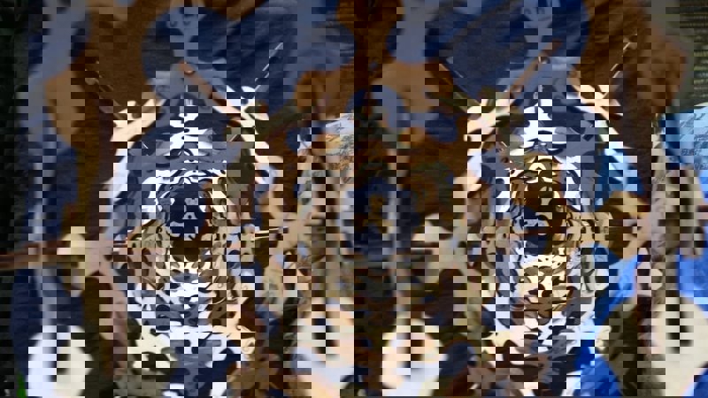 طرح کاشی دریکوپفت مناسب برای استفاده در دستگاه های cnc چوب و cnc لیزر - laser cut dreikopftile