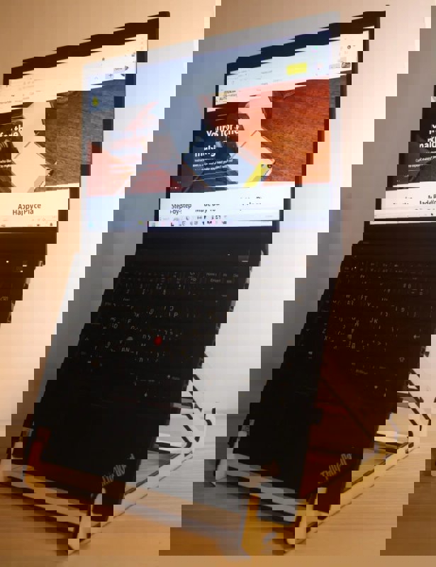 طرح برای پایه لپ تاپ دو زاویه مناسب برای استفاده در دستگاه های cnc چوب و cnc لیزر - laser cut dual angle laptop stand svg file