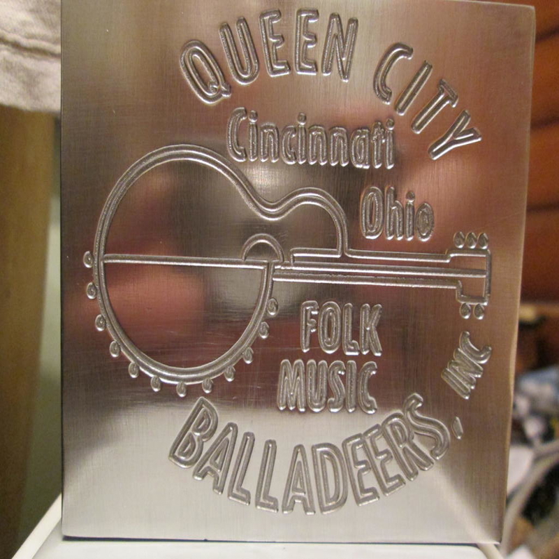 طرح آهنگ بالادیزاین مناسب برای استفاده در دستگاه های cnc چوب و cnc لیزر - balladeers dxf file