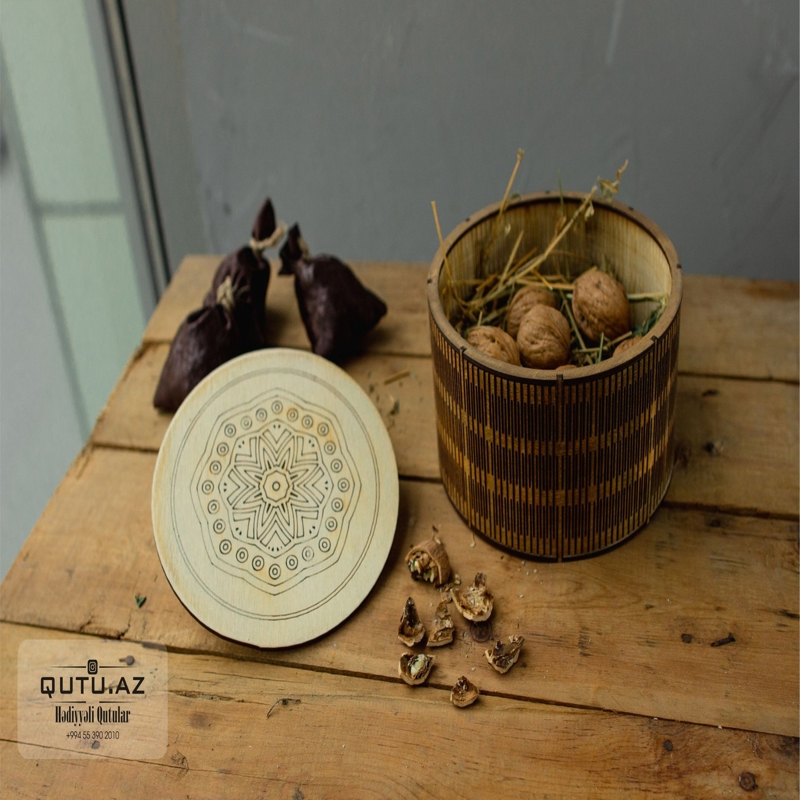 طرح جعبه کادویی چوبی گرد مناسب برای استفاده در دستگاه های cnc چوب و cnc لیزر - laser cut wood round gift box cdr file