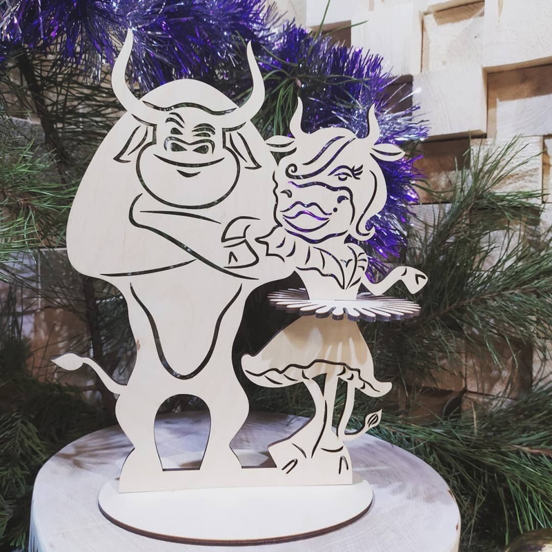 طرح جا دستمال سفره گاو و دوست دخترش به صورت تایپوگرافی با فرمت کورل مناسب برای استفاده در دستگاه های cnc چوب و cnc لیزر - laser cut bull and his girlfriend napkin holder cdr file