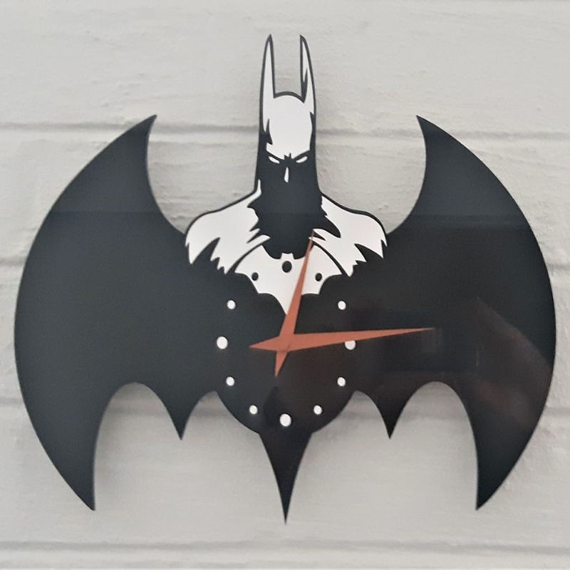 طرح فایل dwg ساعت دیواری اکریلیک بتمن مناسب برای استفاده در دستگاه های cnc چوب و cnc لیزر - laser cut batman acrylic wall clock dwg file