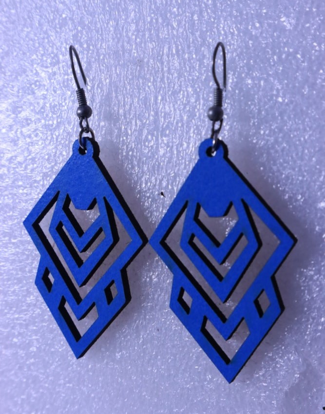 طرح گوشواره چوبی ساده مناسب برای استفاده در دستگاه های cnc چوب و cnc لیزر - laser cut simple wood earrings dxf file