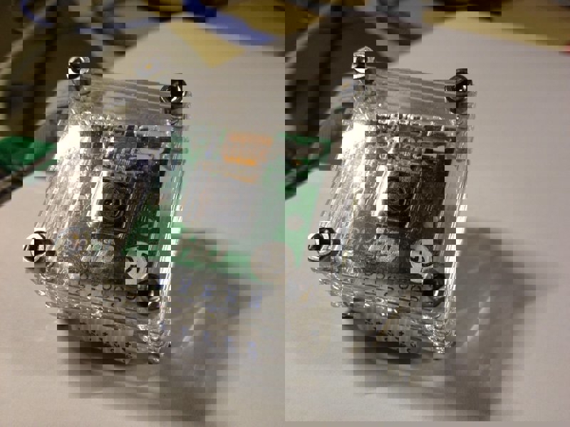 طرح و قاب دوربین رزبری پای شماره ۲ مناسب برای استفاده در دستگاه های cnc چوب و cnc لیزر - laser cut raspberry pi camera case 2 svg file