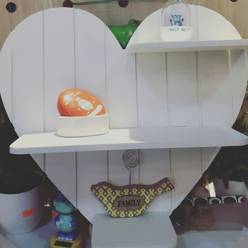 طرح قفسه دیواری طرح قلب چوبی مناسب برای استفاده در دستگاه های cnc چوب و cnc لیزر - laser cut wooden heart wall shelf cdr file