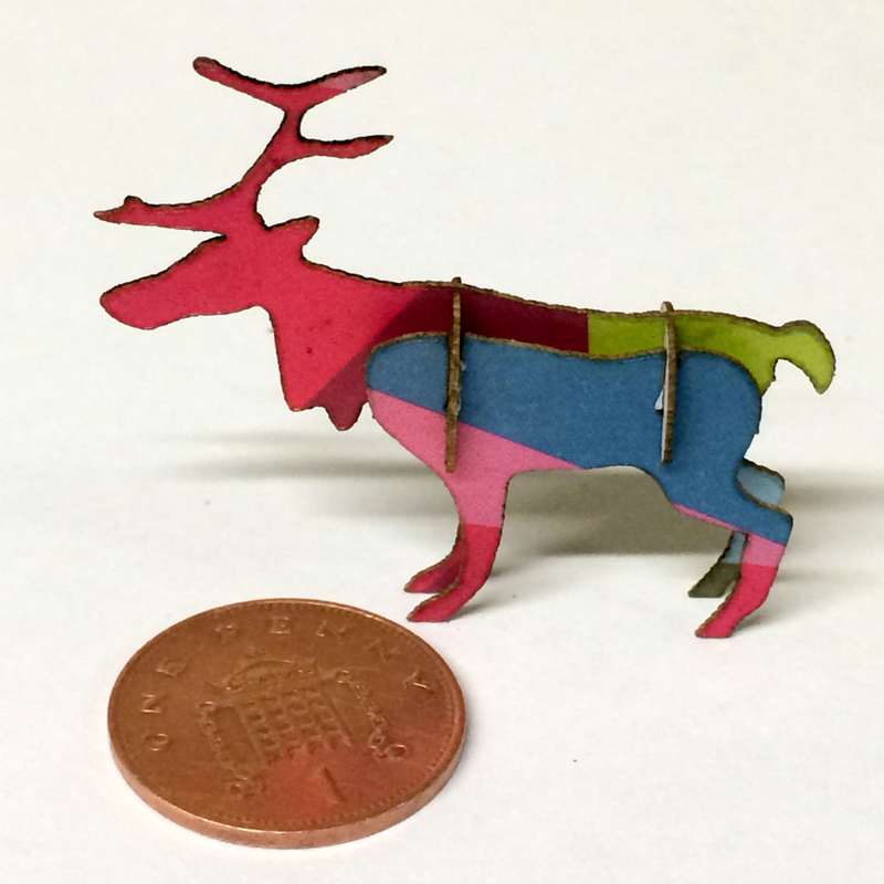طرح گوزن شمالی کوچک مناسب برای استفاده در دستگاه های cnc چوب و cnc لیزر - laser cut mini reindeer cdr file